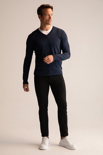 DeFacto Premium Regular Fit V-Neck Knitwear Sweater Y0799az22au