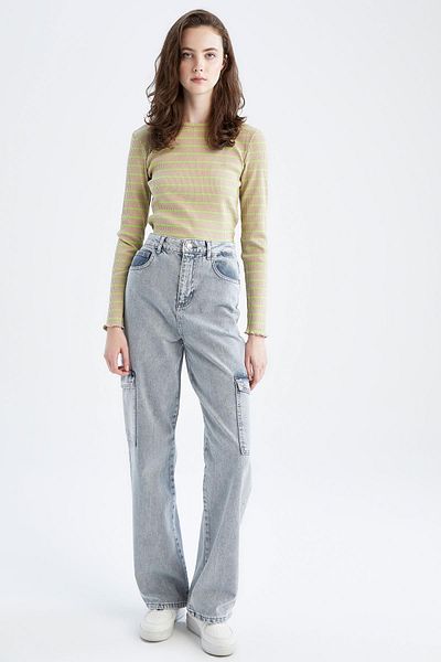 DeFacto Fitted Crew Neck Striped Long Sleeve T-Shirt Y9401Az22Au