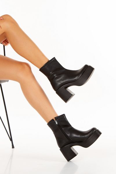 PASSAGE SHOES Γυναικείες δερμάτινες μπότες με χοντρή σόλα με φερμουάρ 5100