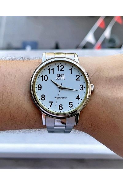 Q&Q Men's Metal Cord Wristwatch