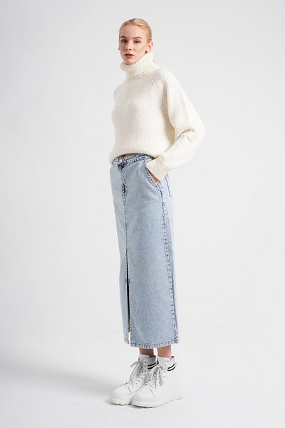 its basic Women's Snow Denim Color Maxi Length Koton Denim Skirt with Side Pockets