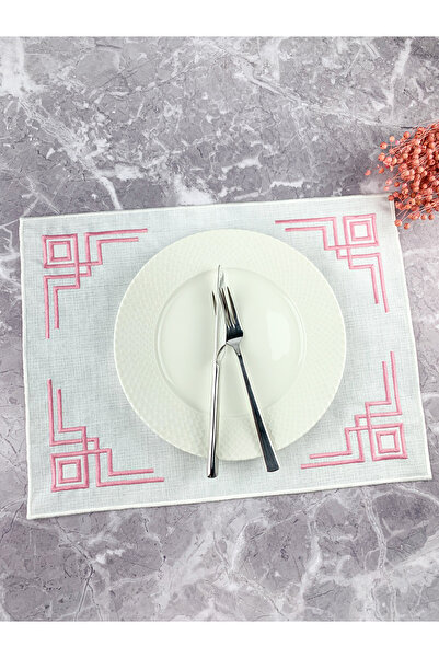 WEARE2 Λευκό με ροζ κεντητό σχέδιο, ορθογώνιο 34x44 εκ. Αμερικάνικο σερβίτσιο