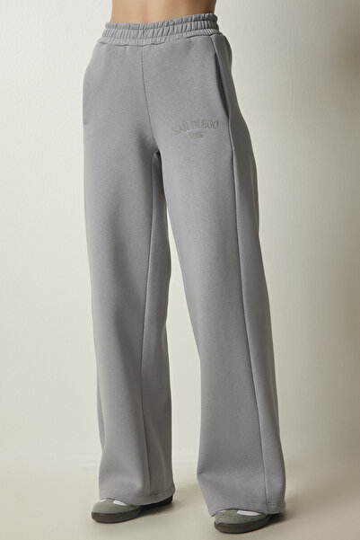 Happiness İstanbul Γυναικείο παντελόνι φούτερ με ίσιο ίσιο ανασηκωμένο γκρι HF00445