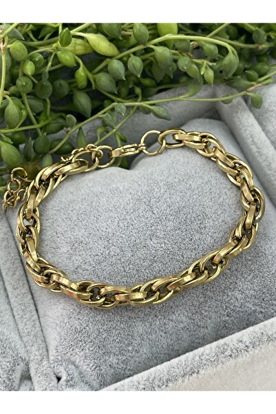 Çelik سوار فولاذي من المجوهرات الفنية