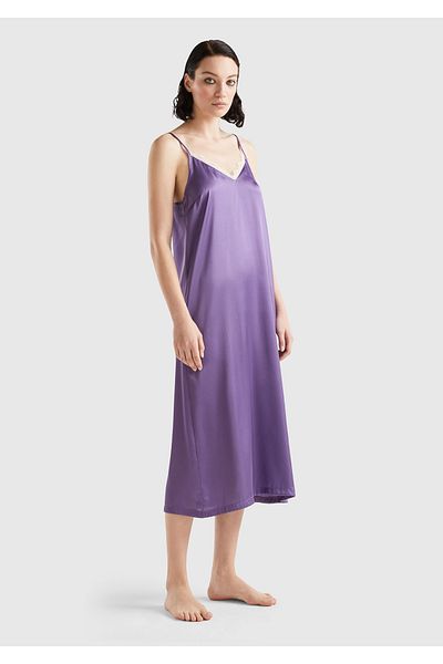 United Colors of Benetton Cămașă de noapte din satin violet - guler cu dantelă și design confortabil