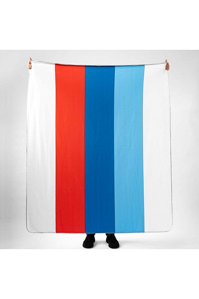 The Lucid Lab Bavaria Racing Lines Fleece TV Blanket