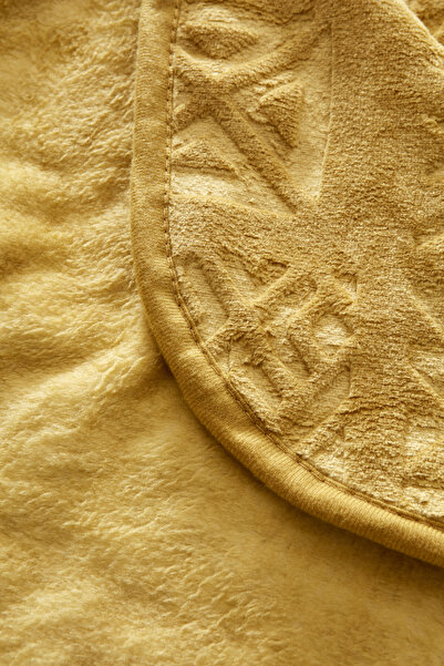 Karaca Home Blair Double Embos Blanket Mustard