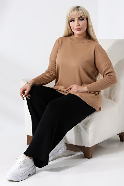 MJORA Cream Half Turtleneck Fine Knitwear Plus Size Sweater