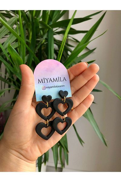 TREND Miyamila Collection Black Heart Modern Earrings