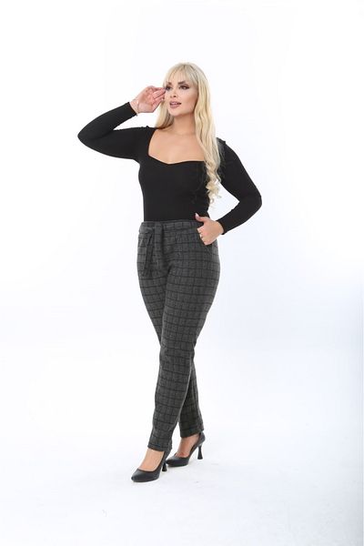 thalep Plus Size Plaid Pocket Belted Trousers