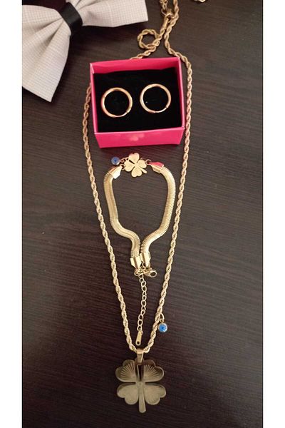 HKN AVM ACCESSORİES مجموعة أقراط وقلادة وسوار من الفولاذ المختلط مكونة من قطعتين من سلسلة إيطالية ذهبية اللون للسيدات