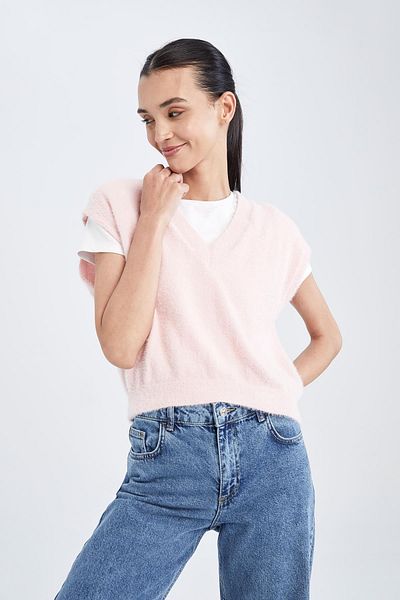 DeFacto Plush V-Neck Relax Fit Knitwear Sweater