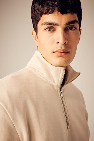 DeFacto Comfort Fit Fermuarlı Dik Yaka Sweatshirt