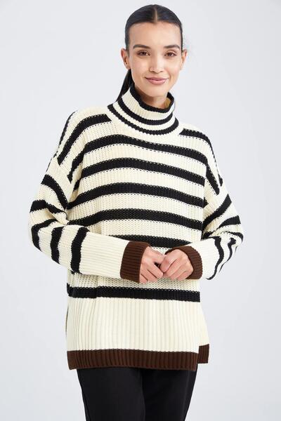 DeFacto Sweter oversize z golfem z tkaniny Thessaloniki