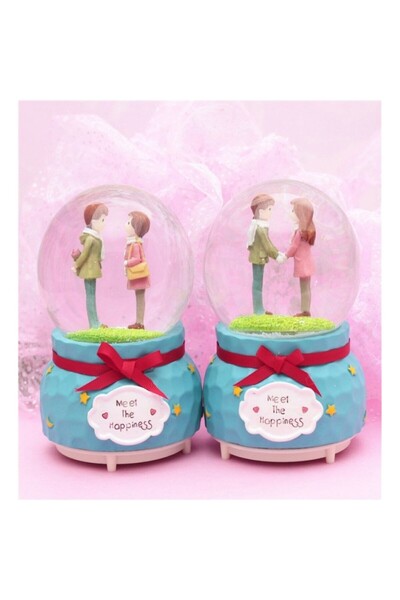 CornerShop Tatlı Buluşma Işıklı Müzikli Püskürtmeli Büyük Boy Kar Küresi