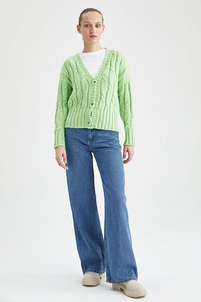 DeFacto Regular Fit V-Neck Cardigan Y1593az22wn