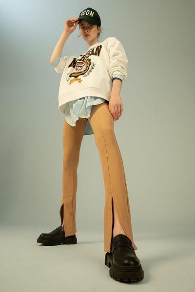 DeFacto Detaillierte Leggings mit normaler Taille und Schlitz Y4423az22au