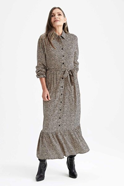 DeFacto Tradičný košeľový golier so zvieracou potlačou Maxi šaty s dlhým rukávom