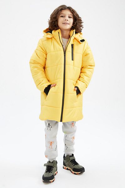 DeFacto Boy's Plush Lined Hooded Long Coat Y9355A622Wn