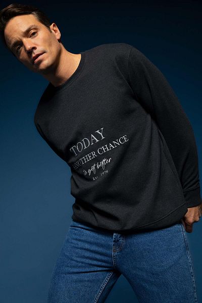 DeFacto Oversize Fit Crew Neck Slogan Φούτερ με αναστρέψιμη μαλακή επένδυση