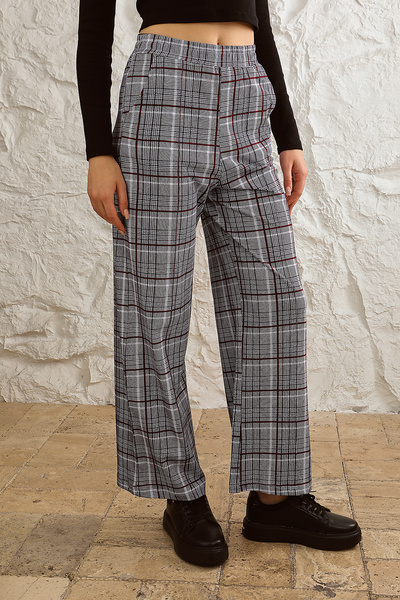 Avones Kadın Geniş Paça Cepli Beli Lastikli Metraj Baskılı Mevsimlik Eşofman Altı