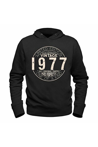 Alfa Tshirt Vintage One of a kind 1977 Black Sweatshirt