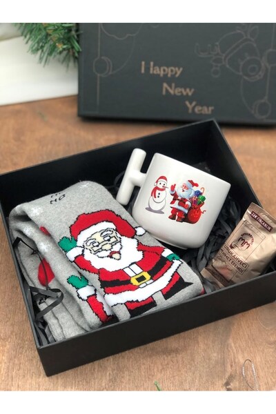 Denseden yılbaşı özel kutu içerisinde noel yeni yıl baskılı kupa çorap ve bas...