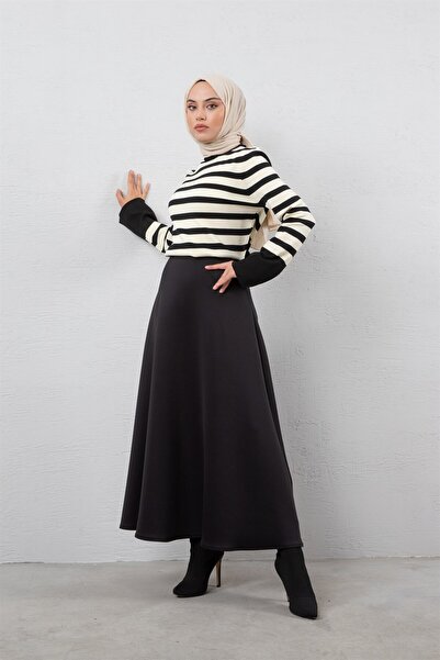 moda ala Fusta Scuba Model Bell Negru