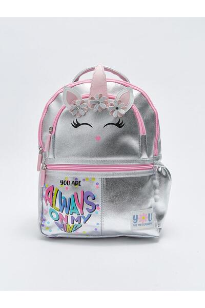 LC Waikiki Τα αξεσουάρ LCW χωρούν όλες τις σχολικές σας αναμνήσεις Τσάντα