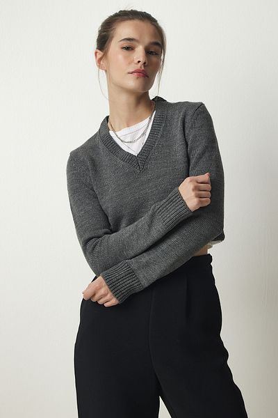 Happiness İstanbul Women's Anthracite V-Neck Crop Knitwear Sweater PF00040