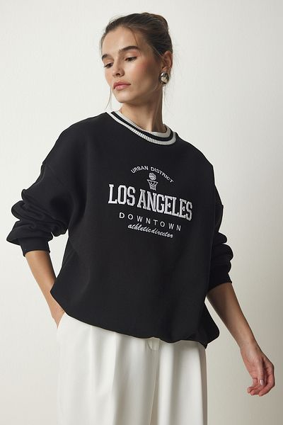 Happiness İstanbul Schwarzes Strick-Sweatshirt mit Stickerei für Damen HF00447