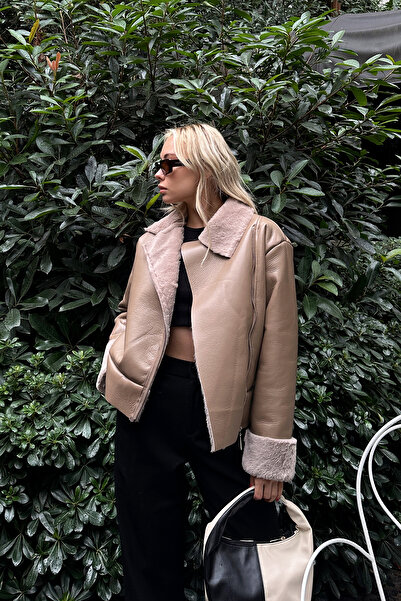 Trend Alaçatı Stili Damen-Mantel aus Nerz-Zweireiher mit Kragen und Pelzfutter und Reißverschluss aus weichem Kunstleder ALC-X11150