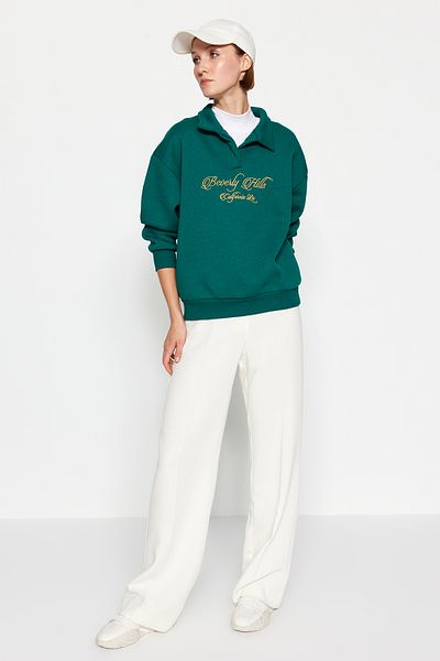 Trendyol Collection Σμαραγδένιο πράσινο πουκάμισο με γιακά κεντημένο με κανονική εφαρμογή χοντρό φλις εσωτερικά πλεκτό φούτερ TWOAW24SW00182