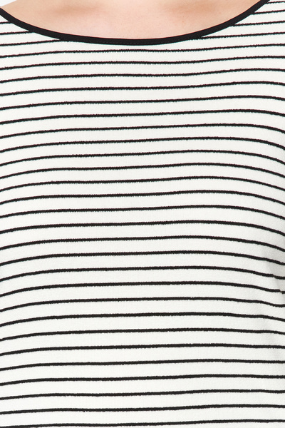 Trendyol Curve Black-White Striped Backless Knitted Blouse TBBAW24AF00050