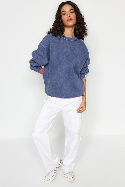 Trendyol Collection Indigo Antique/Pale Effect Thick Inside Fleece Oversize/Wide Fit Knitted Sweatshirt TWOAW24SW00151