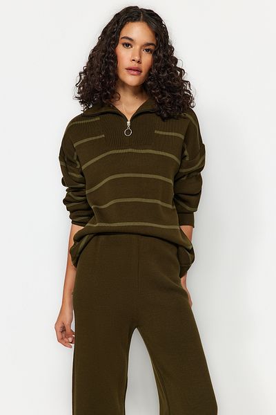 Trendyol Collection Széles szabású khaki kötöttáru szett - cipzáras, TWOAW24AU00025