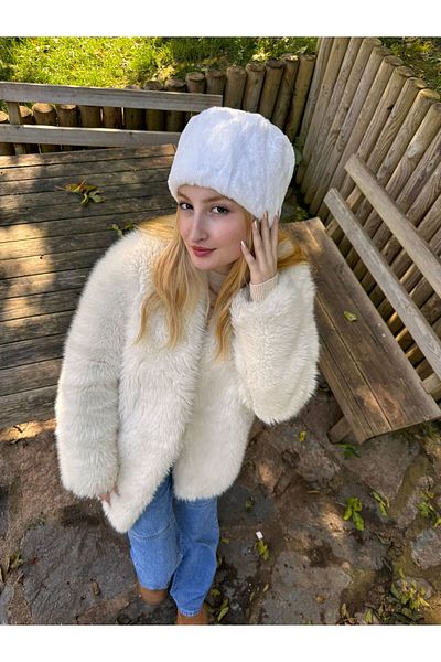 Eke Tekstil Women's Short Kalpak Faux Fur Winter Hat Beanie