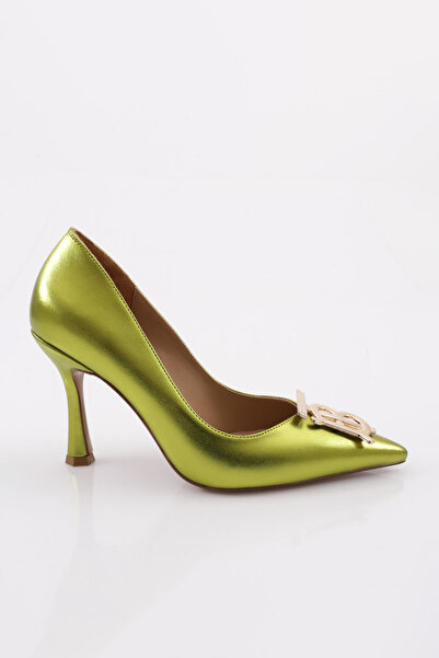 DGN Kiwi Metallic 101663236   - Pointed Toe t and B Letter Buckle Women's Hee...