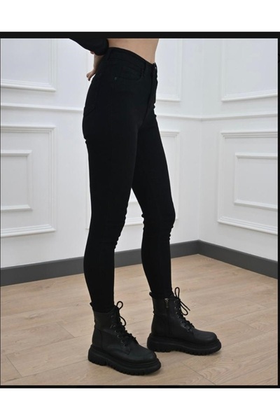 ButikDina Lakona ženske crne Farmerke uskih nogavica farmerke Colorfast Oblik...