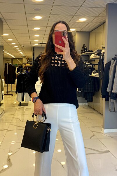 Vosse On Fashion Siyah Göğüs Tarafı Delikli Kazak