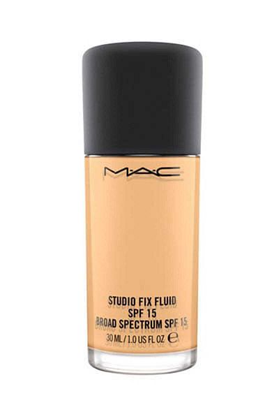 M.A.C Studio Fix Fluid Spf 15 C40 Foundation - 30 ml Foundation