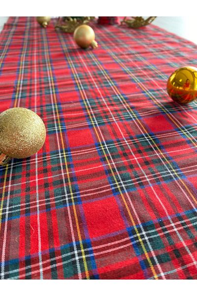 White Alamode Anul Nou Anul Nou Anul Nou Plaid&iscoch Patterned Flat Runner