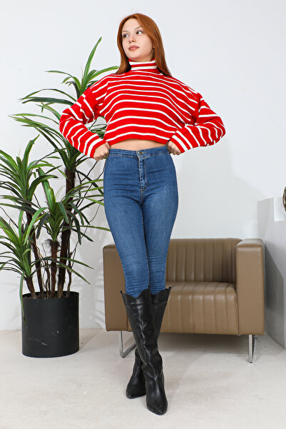 Zirve Crop Çizgili Triko Kazak