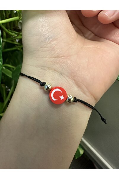 HARİKALAR DÜKKANI سوار مكرامية العلم التركي