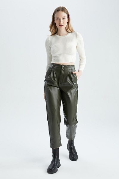 DeFacto Carrot Fit Pocket Faux Leather Trousers