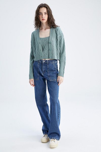 DeFacto Regular Fit V-Neck Cardigan S8320az22au