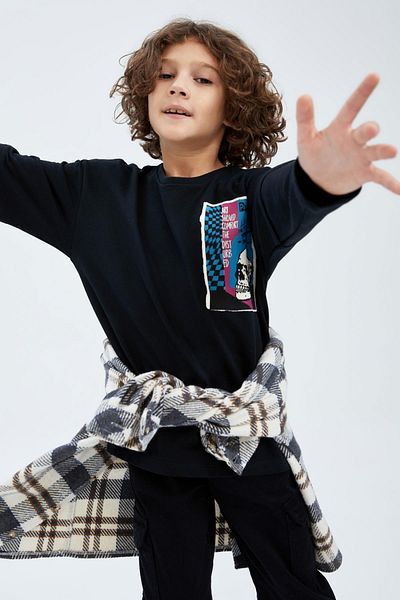 DeFacto Boy's Oversize Fit Crew Neck Sweatshirt