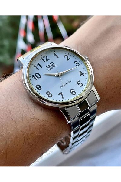 Q&Q Men's Metal Cord Wristwatch
