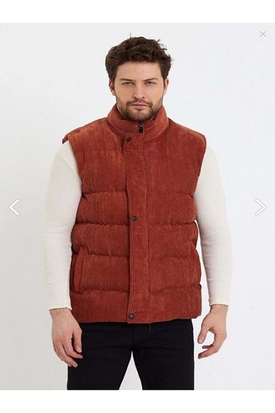 ZAGMEN Z01358 Men's Oversize Snap Fastener Men's Velvet Inflatable Vest Brown
