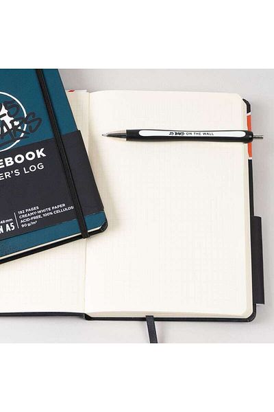Molotow Hard Cover Checkered Notepad A5 90 G 192 Sheets801213